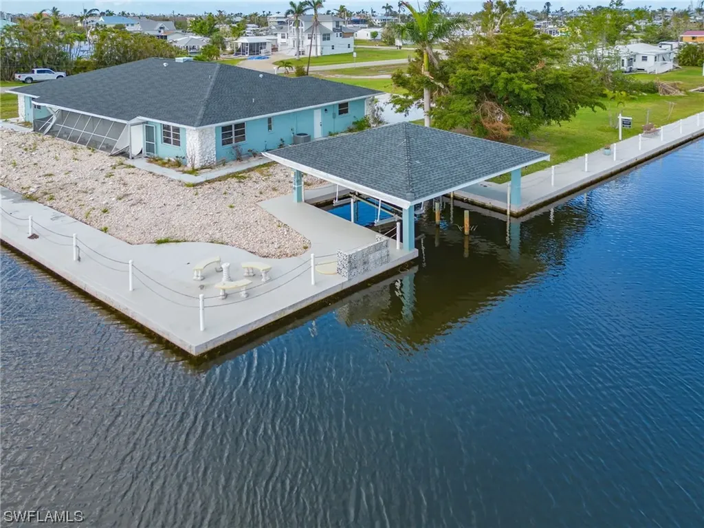 2832 Eighth Avenue St. James City FL 33956