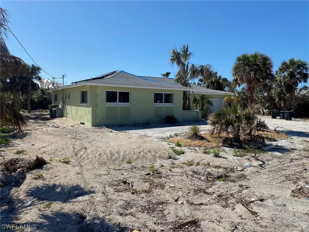 442 Lake Murex Circle Sanibel FL 33957