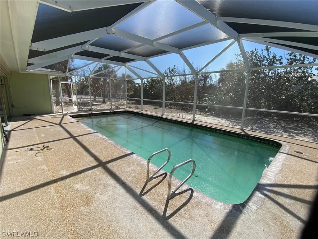 442 Lake Murex Circle Sanibel FL 33957
