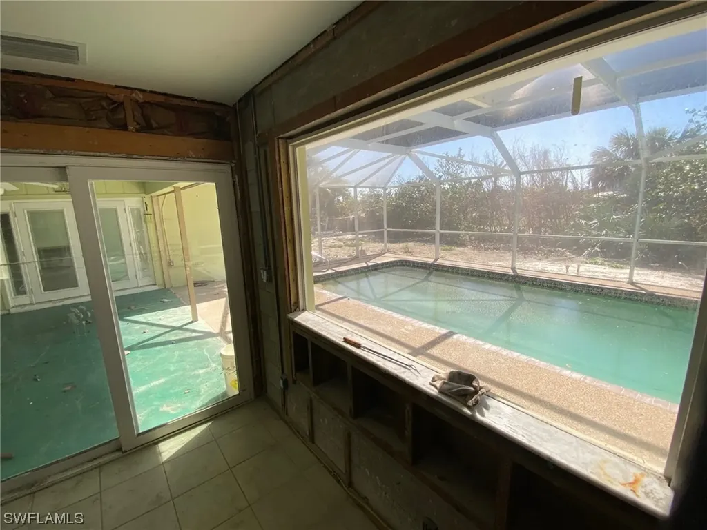 442 Lake Murex Circle Sanibel FL 33957