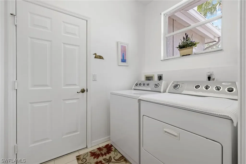 3333 Wildwood Lake Circle Bonita Springs FL 34134
