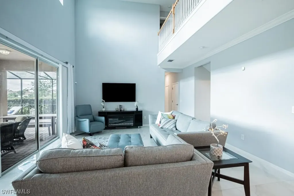2086 Satsuma Lane Naples FL 34120