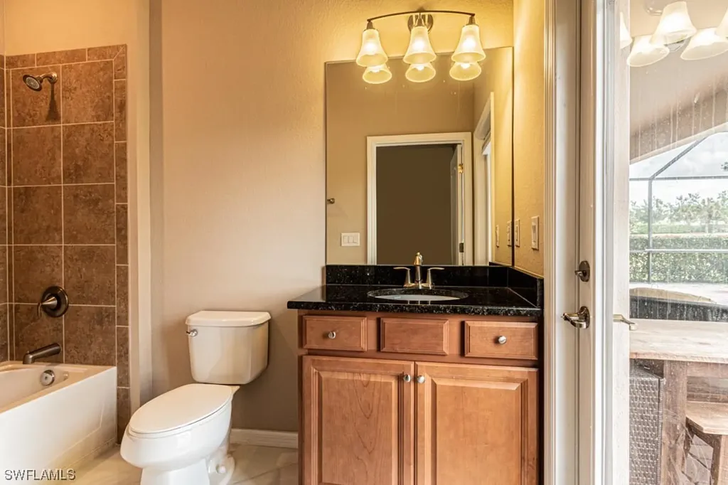 2086 Satsuma Lane Naples FL 34120