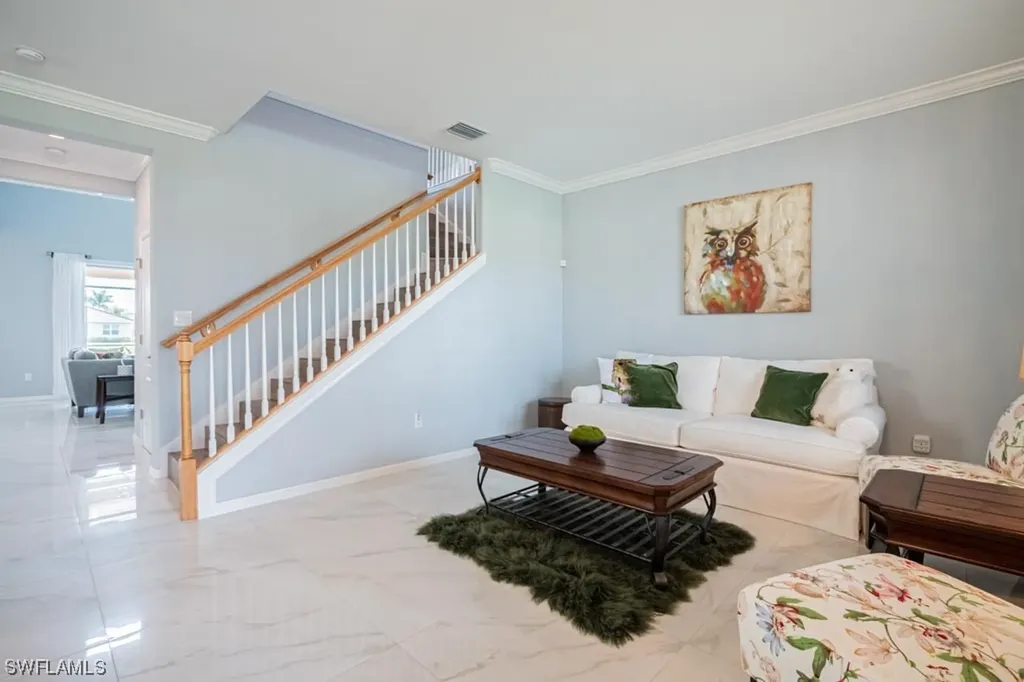 2086 Satsuma Lane Naples FL 34120