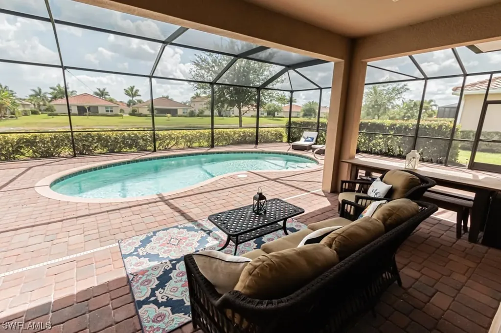 2086 Satsuma Lane Naples FL 34120
