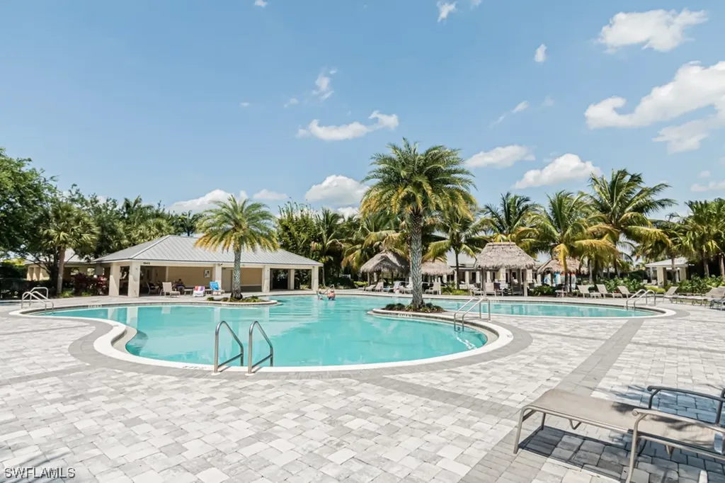 2086 Satsuma Lane Naples FL 34120