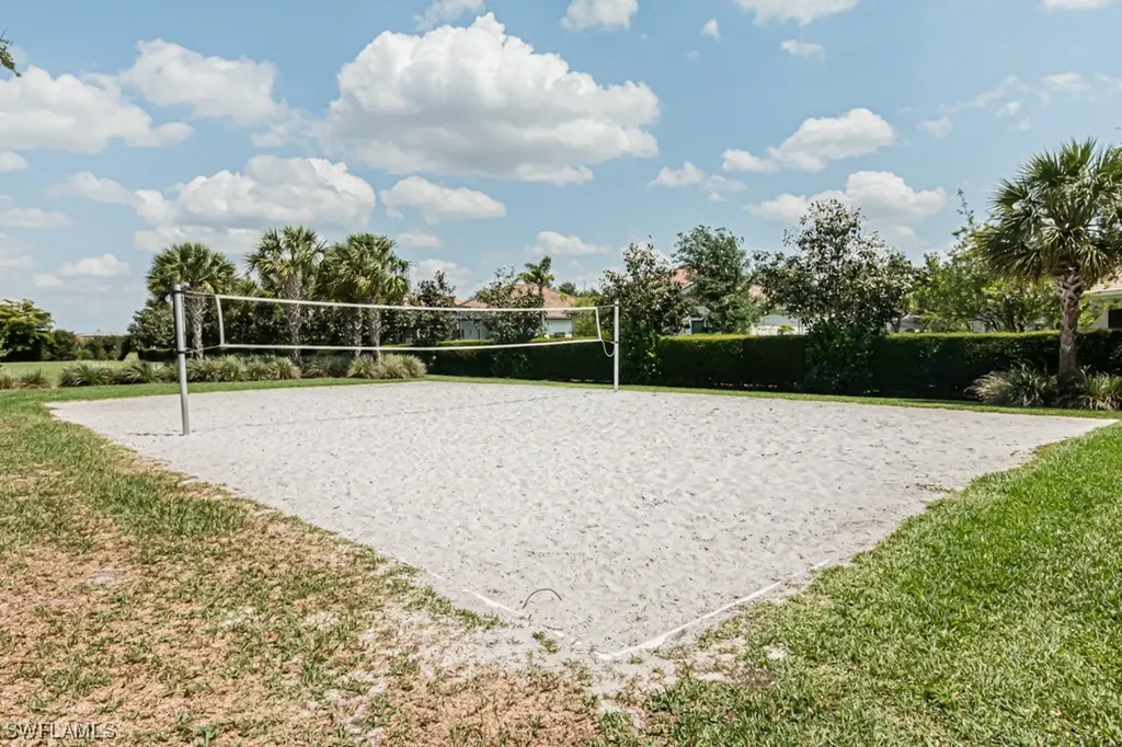 2086 Satsuma Lane Naples FL 34120