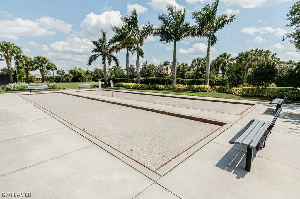 2086 Satsuma Lane Naples FL 34120