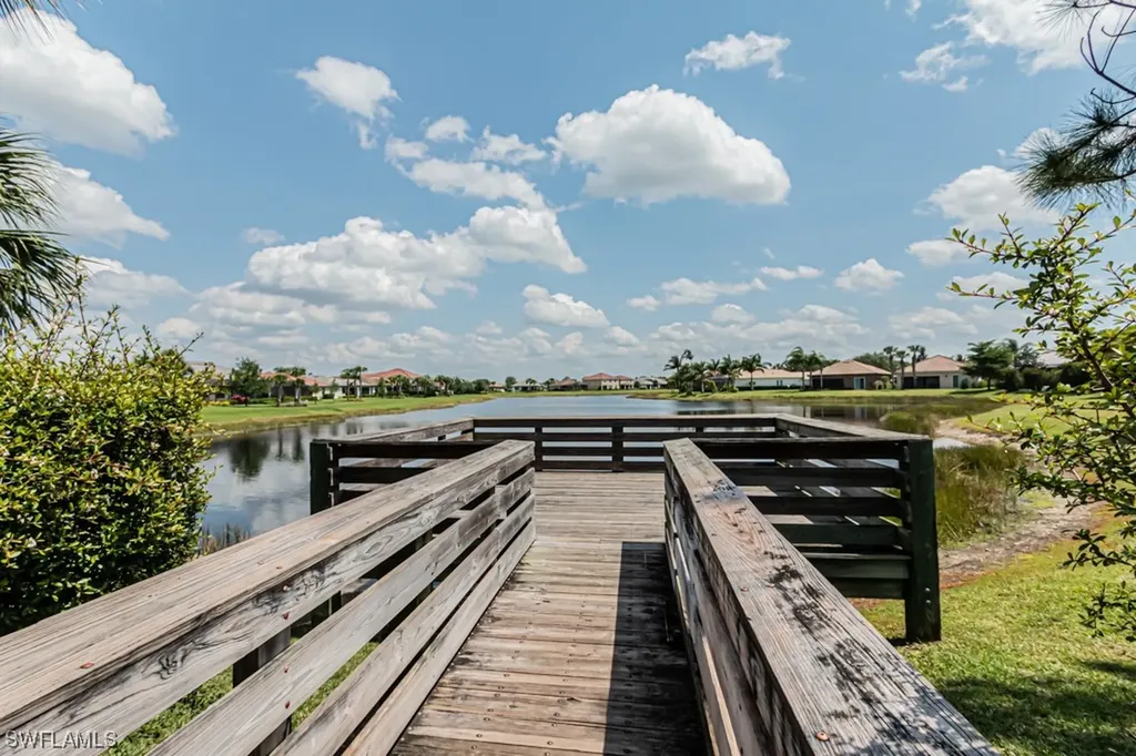 2086 Satsuma Lane Naples FL 34120
