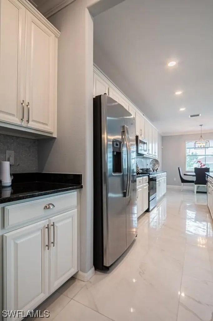 2086 Satsuma Lane Naples FL 34120