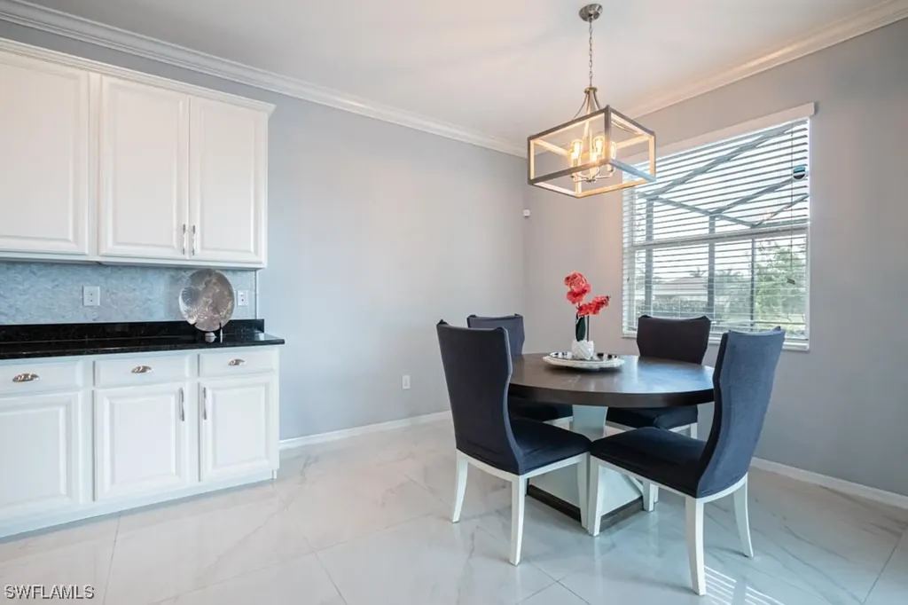 2086 Satsuma Lane Naples FL 34120
