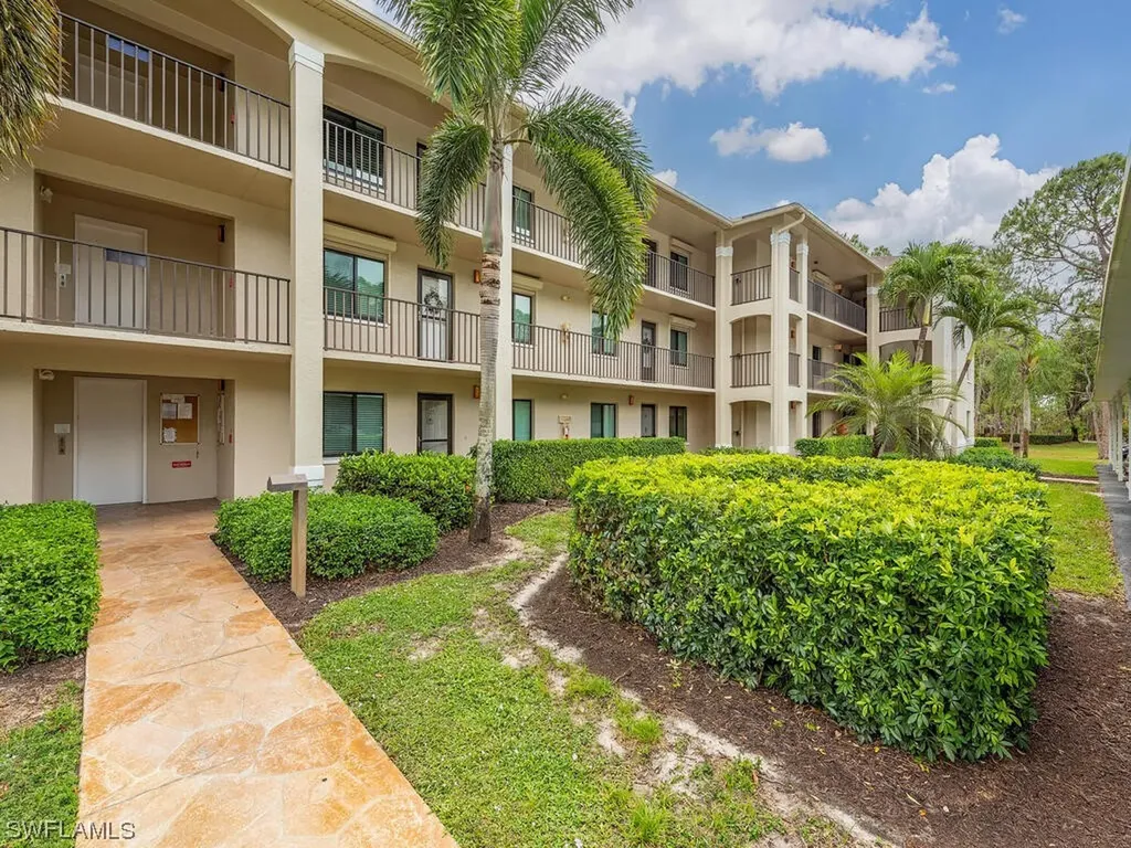 5708 Deauville Circle Naples FL 34112