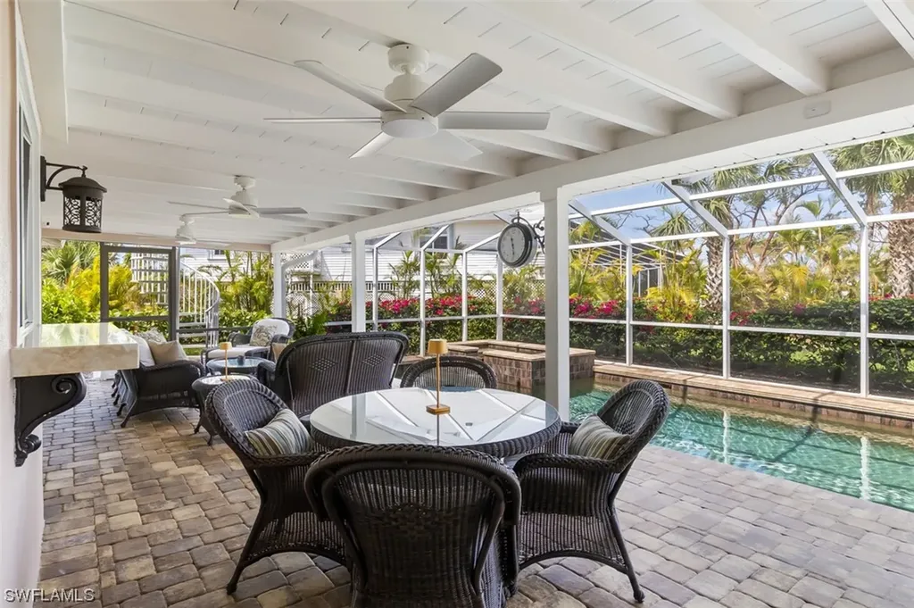 963 Kings Crown Drive Sanibel FL 33957