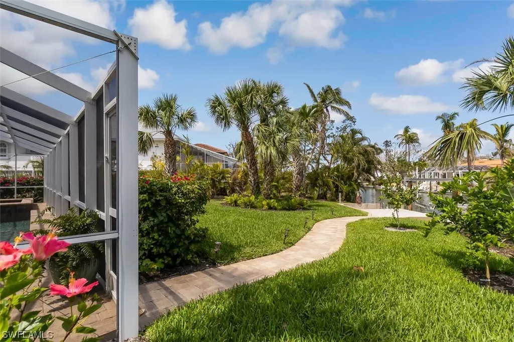 963 Kings Crown Drive Sanibel FL 33957