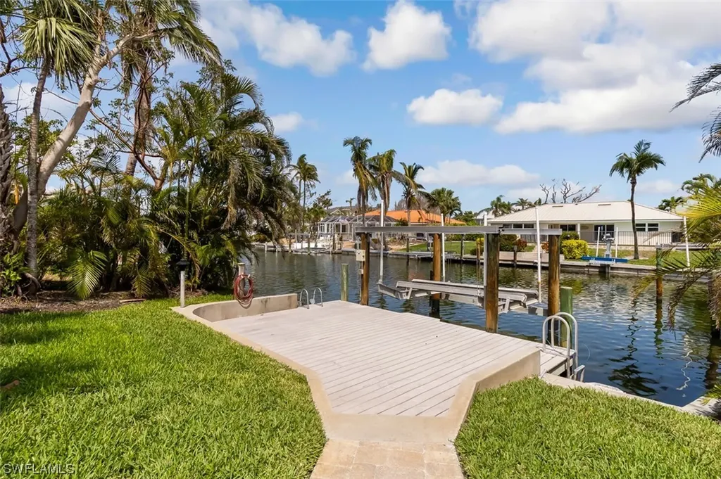 963 Kings Crown Drive Sanibel FL 33957