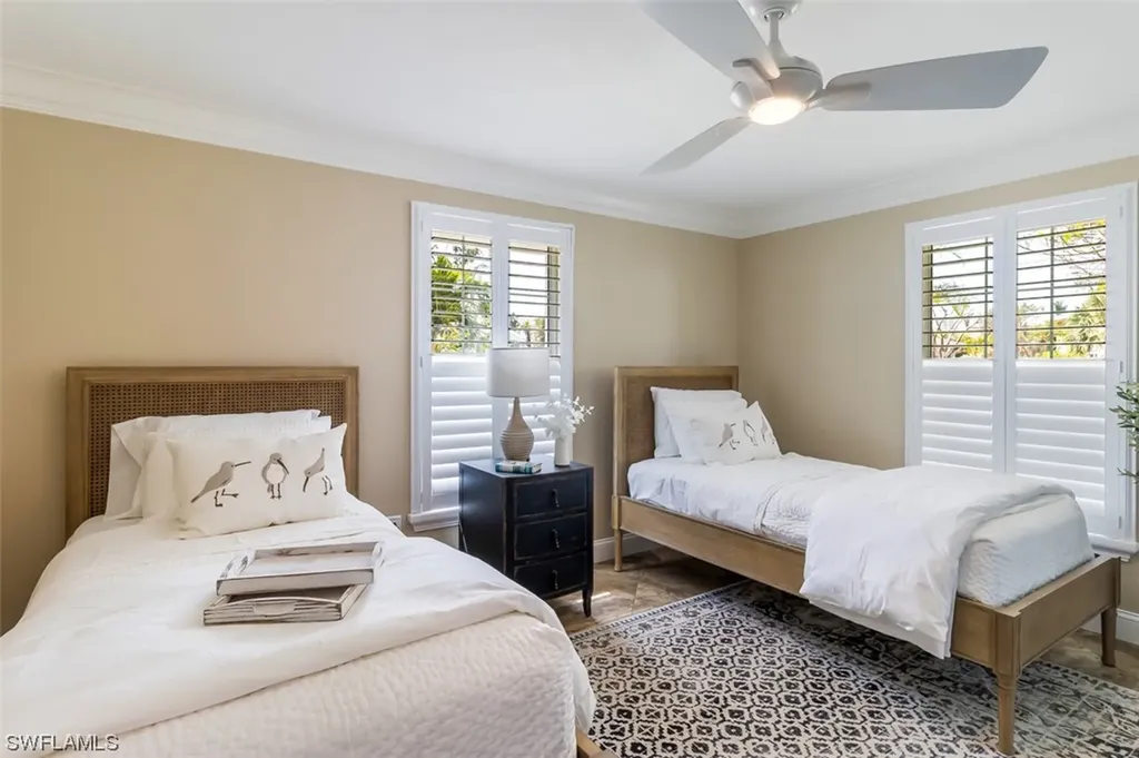 963 Kings Crown Drive Sanibel FL 33957