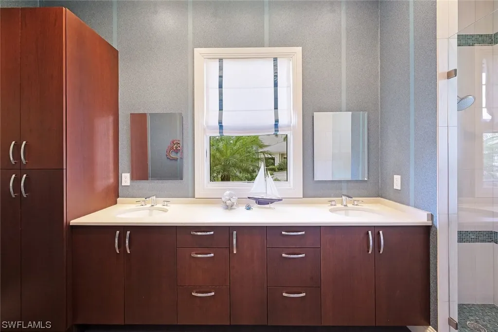 520 Sand Hill Court Marco Island FL 34145