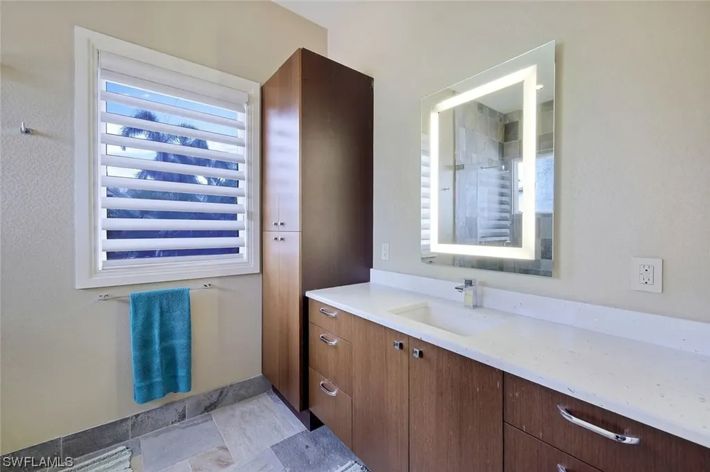 520 Sand Hill Court Marco Island FL 34145