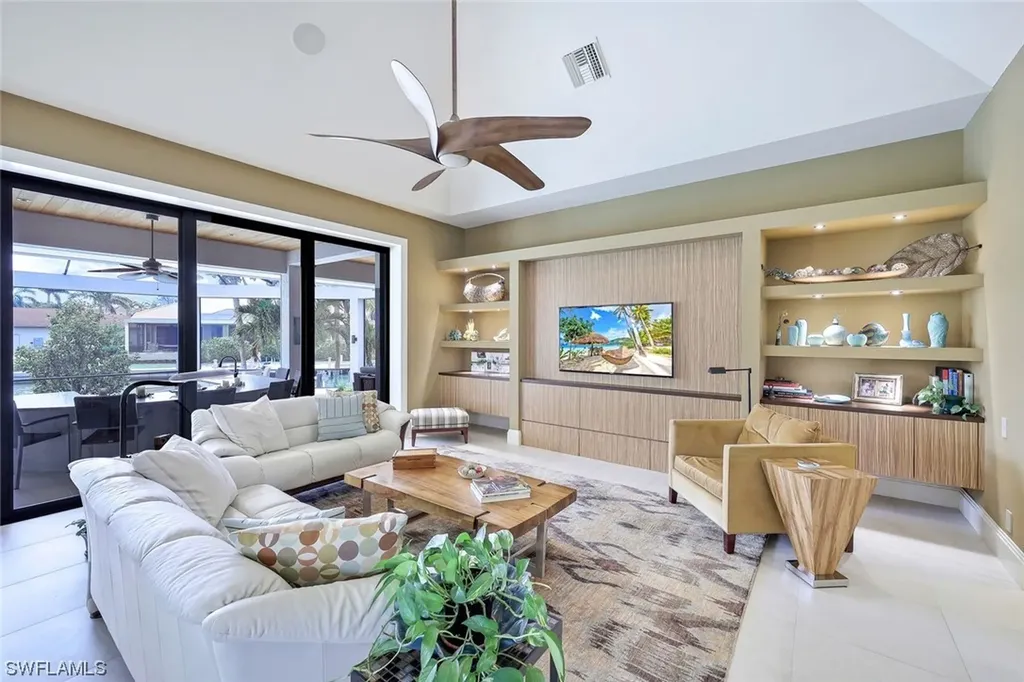 520 Sand Hill Court Marco Island FL 34145