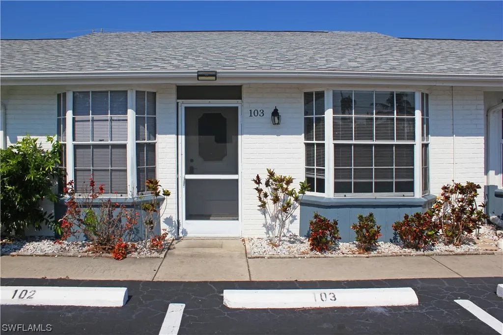 3720 Santa Barbara Boulevard Cape Coral FL 33914