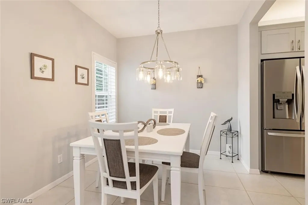 865 Tanbark Drive Naples FL 34108