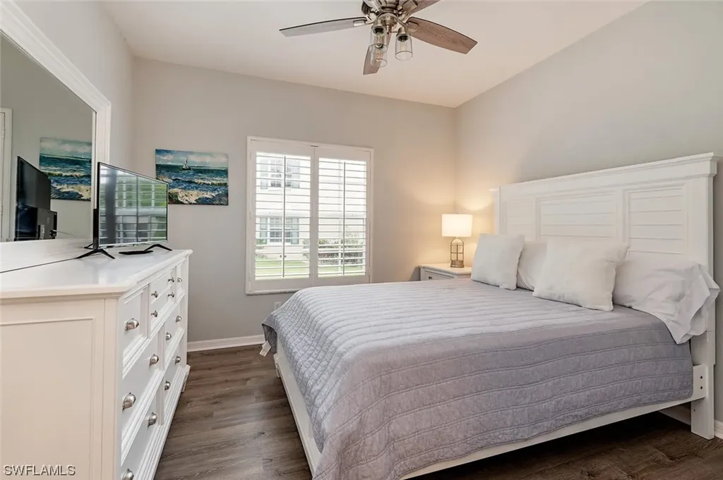 865 Tanbark Drive Naples FL 34108