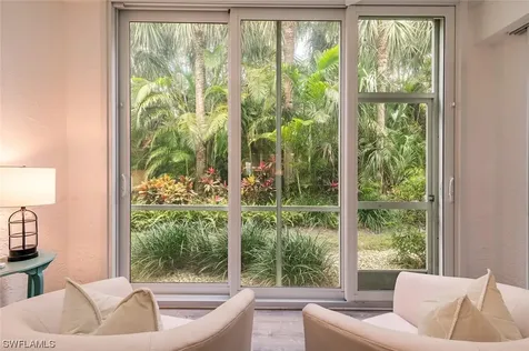 865 Tanbark Drive Naples FL 34108