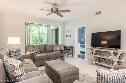 865 Tanbark Drive Naples FL 34108