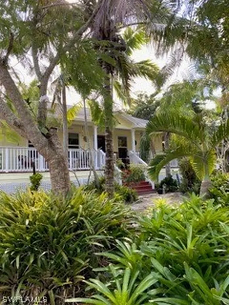 12992 Cristi Way Bokeelia FL 33922