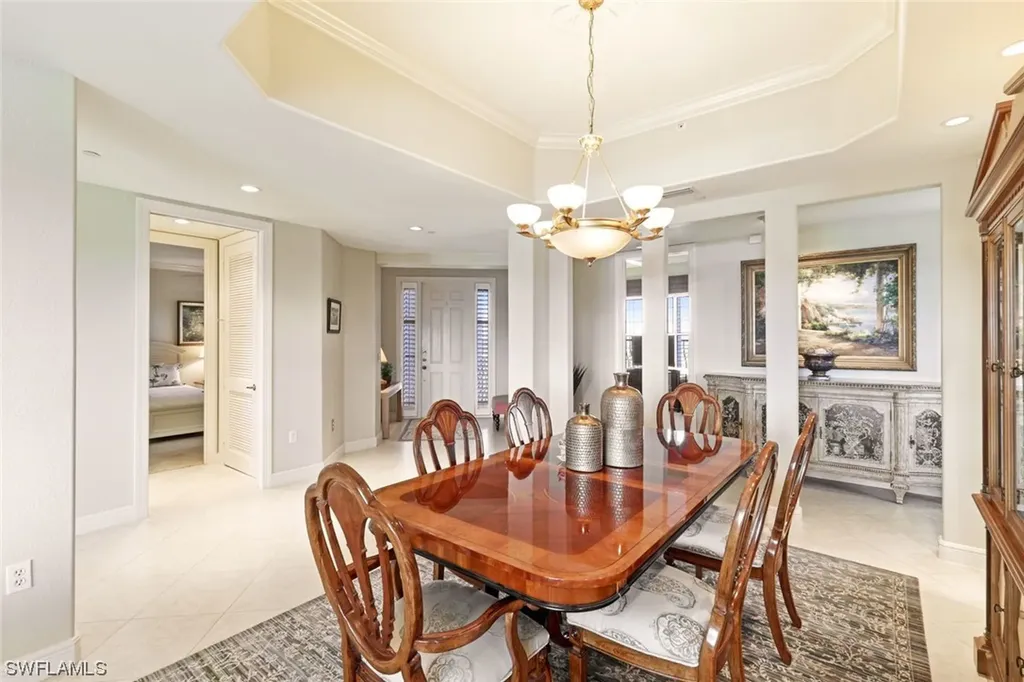 570 El Camino Real Naples FL 34119