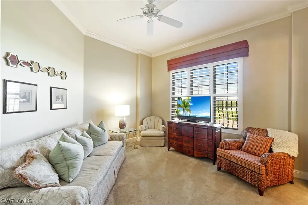 570 El Camino Real Naples FL 34119