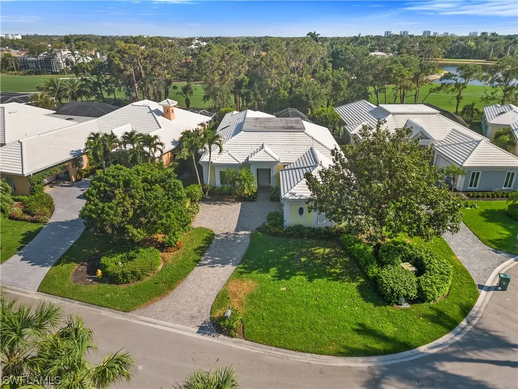 736 Ashburton Drive Naples FL 34110
