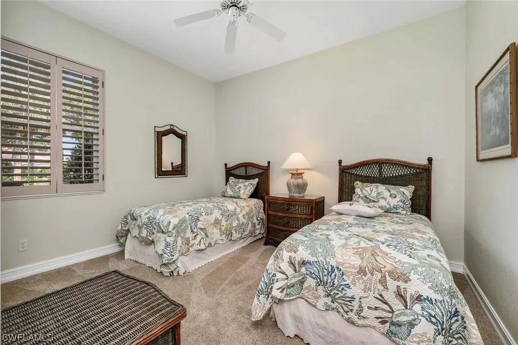 5890 Rolling Oaks Court Naples FL 34110