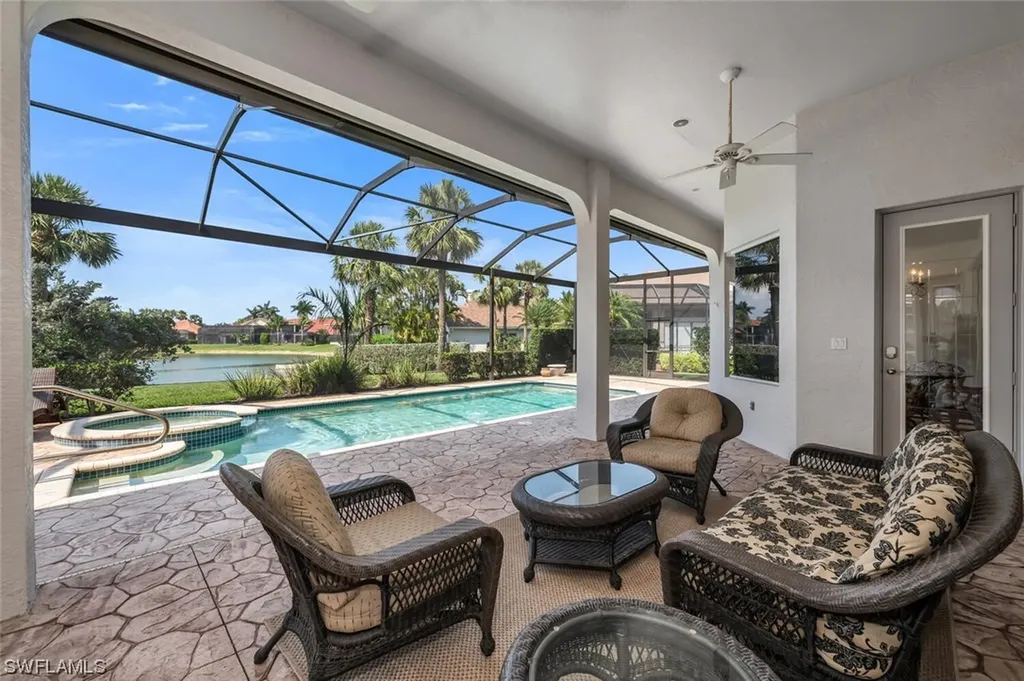 5890 Rolling Oaks Court Naples FL 34110