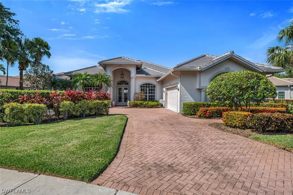 5890 Rolling Oaks Court Naples FL 34110