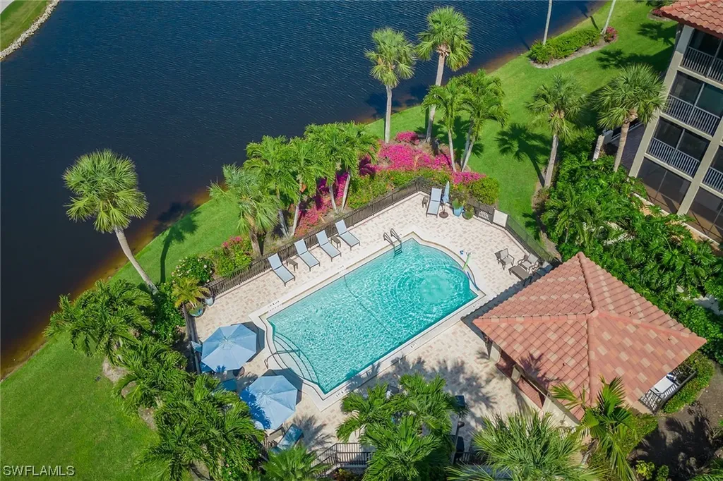 6060 Pelican Bay Boulevard Naples FL 34108