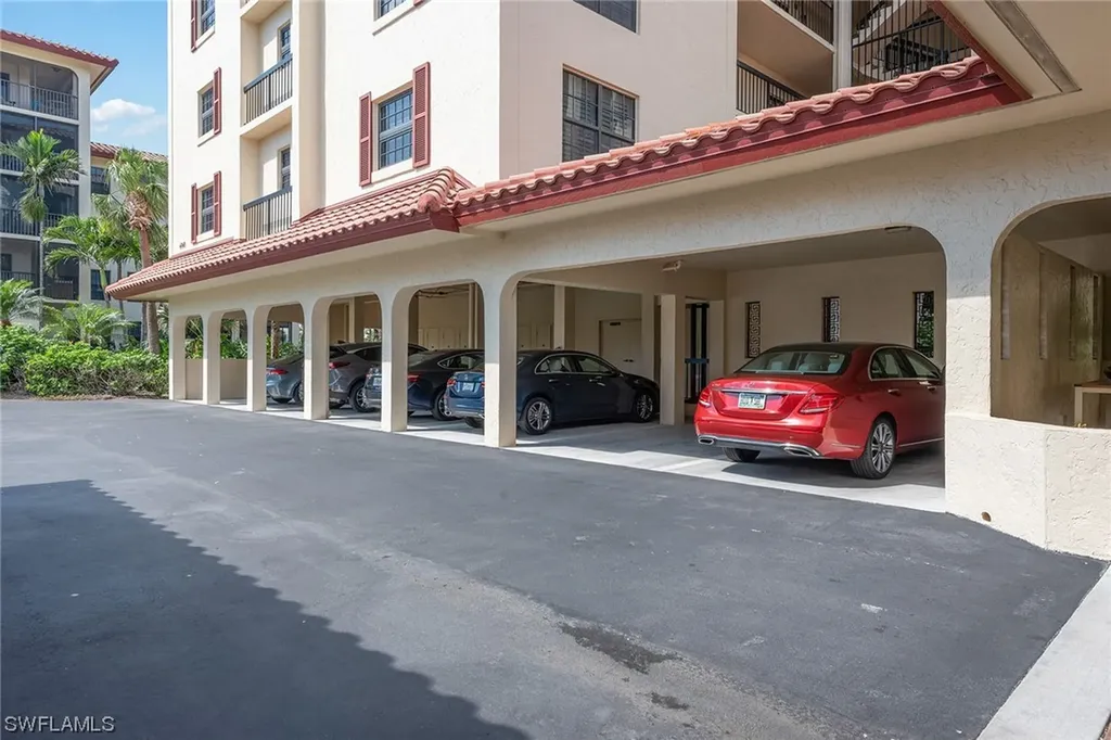 6060 Pelican Bay Boulevard Naples FL 34108
