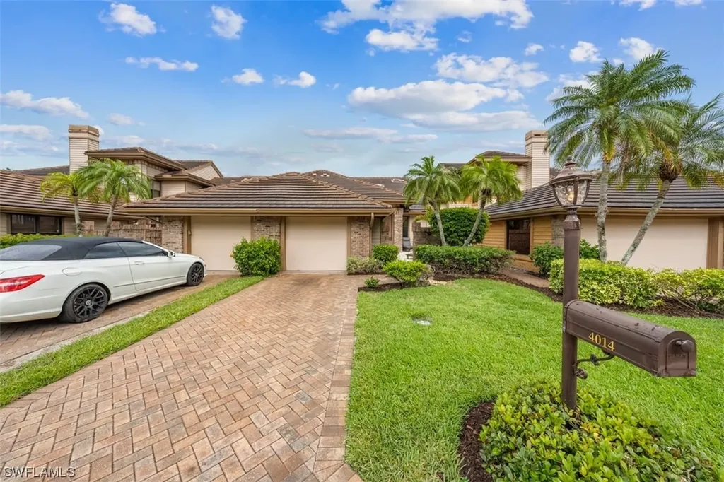 4014 Crayton Road Naples FL 34103