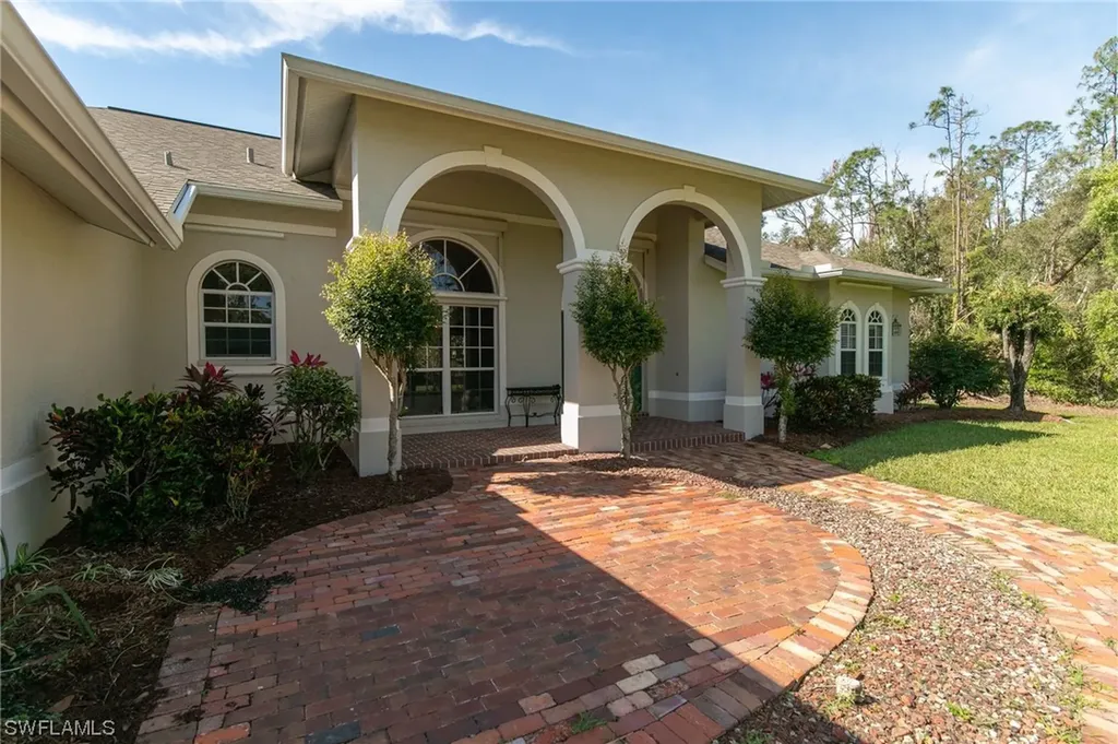 11435 Plantation Road Fort Myers FL 33966
