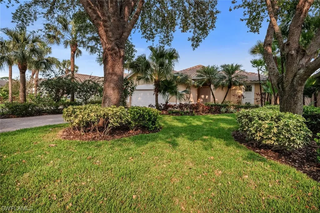 25043 Pinewater Cove Lane Bonita Springs FL 34134