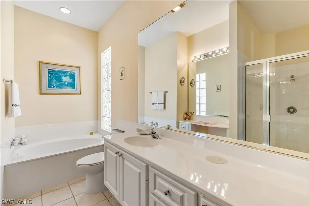 3936 Isla Ciudad Court Naples FL 34109