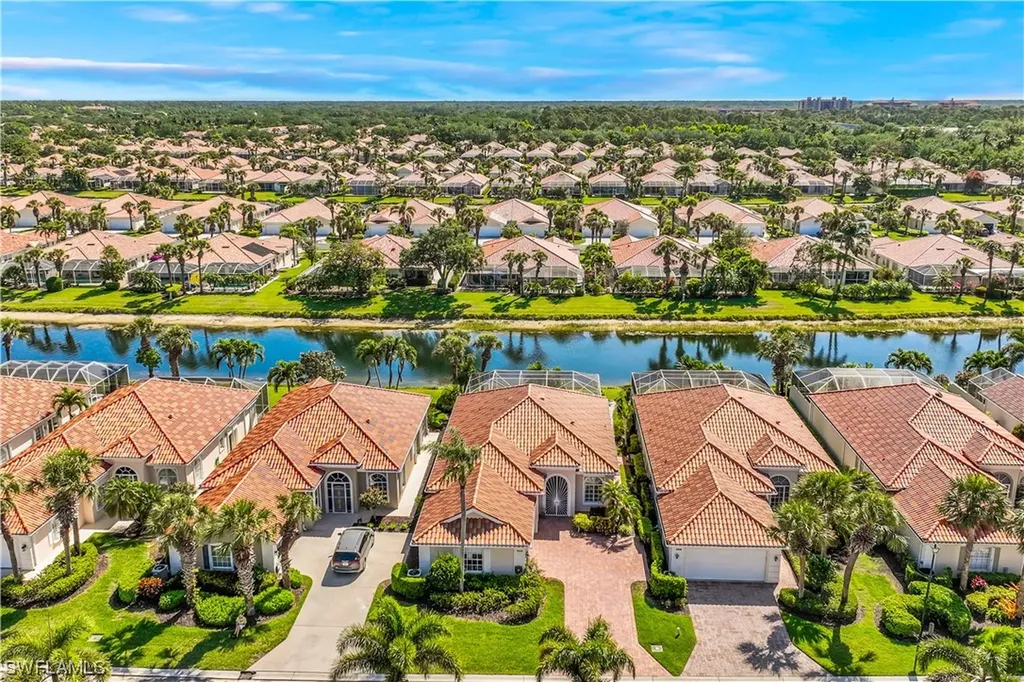 3936 Isla Ciudad Court Naples FL 34109