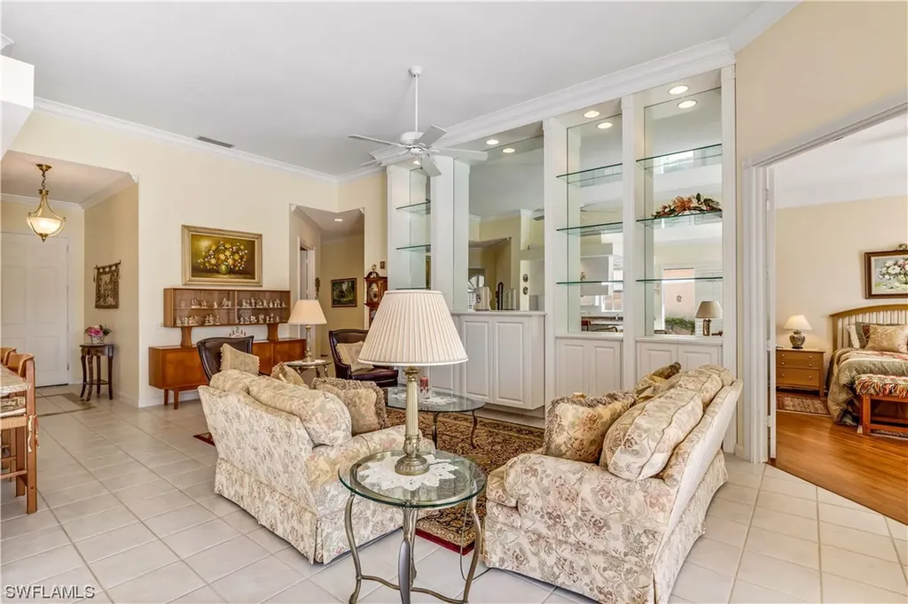 3936 Isla Ciudad Court Naples FL 34109