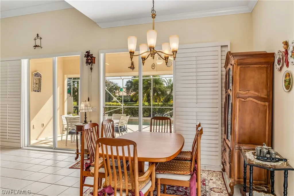 3936 Isla Ciudad Court Naples FL 34109