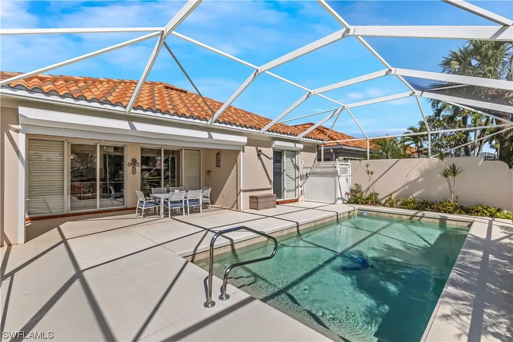 3936 Isla Ciudad Court Naples FL 34109