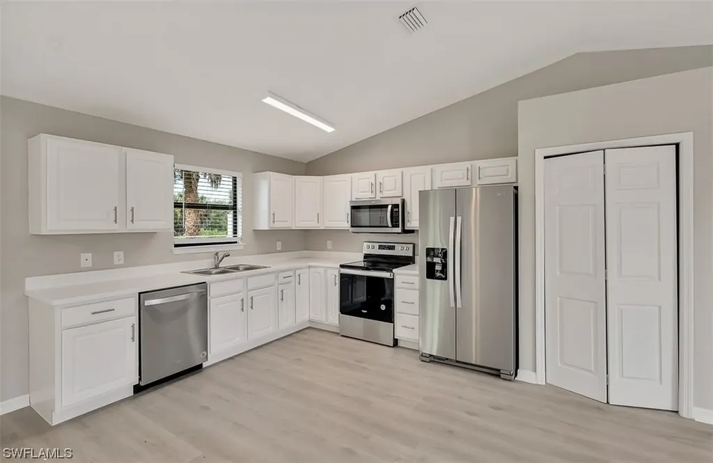 3208 53rd Street W Lehigh Acres FL 33971