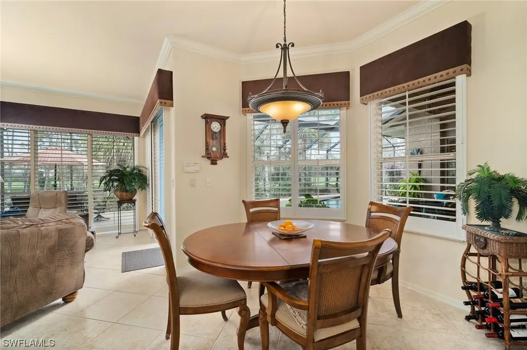 3832 Wax Myrtle Run Naples FL 34112