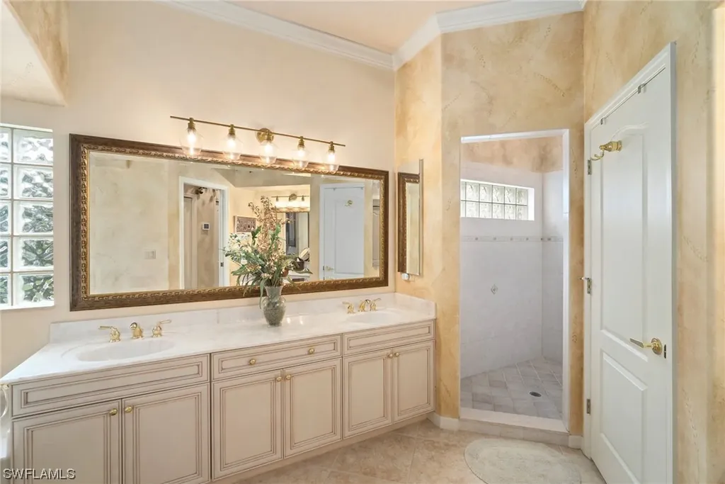 3832 Wax Myrtle Run Naples FL 34112