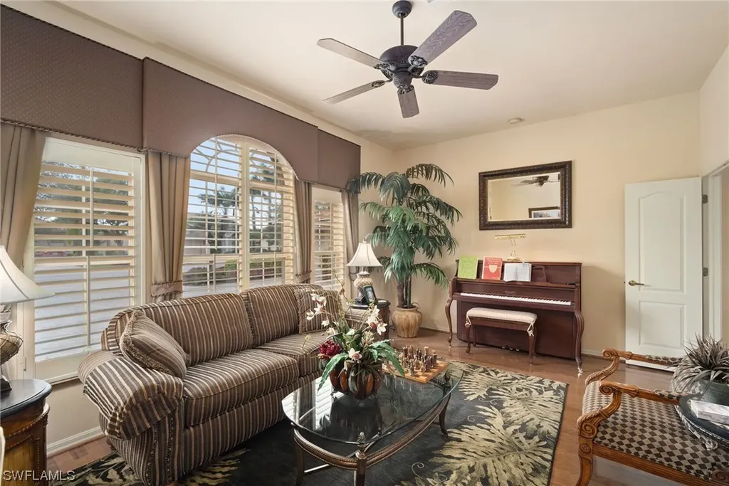 3832 Wax Myrtle Run Naples FL 34112