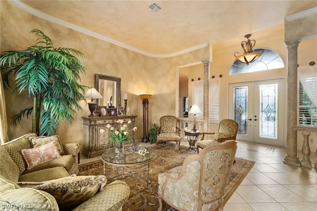 3832 Wax Myrtle Run Naples FL 34112